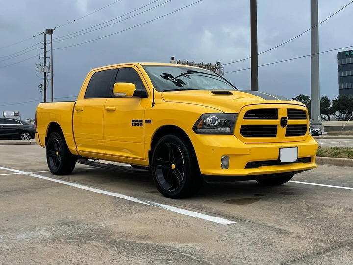 How Ceramic Coating Enhances the Appearance of Your Car
