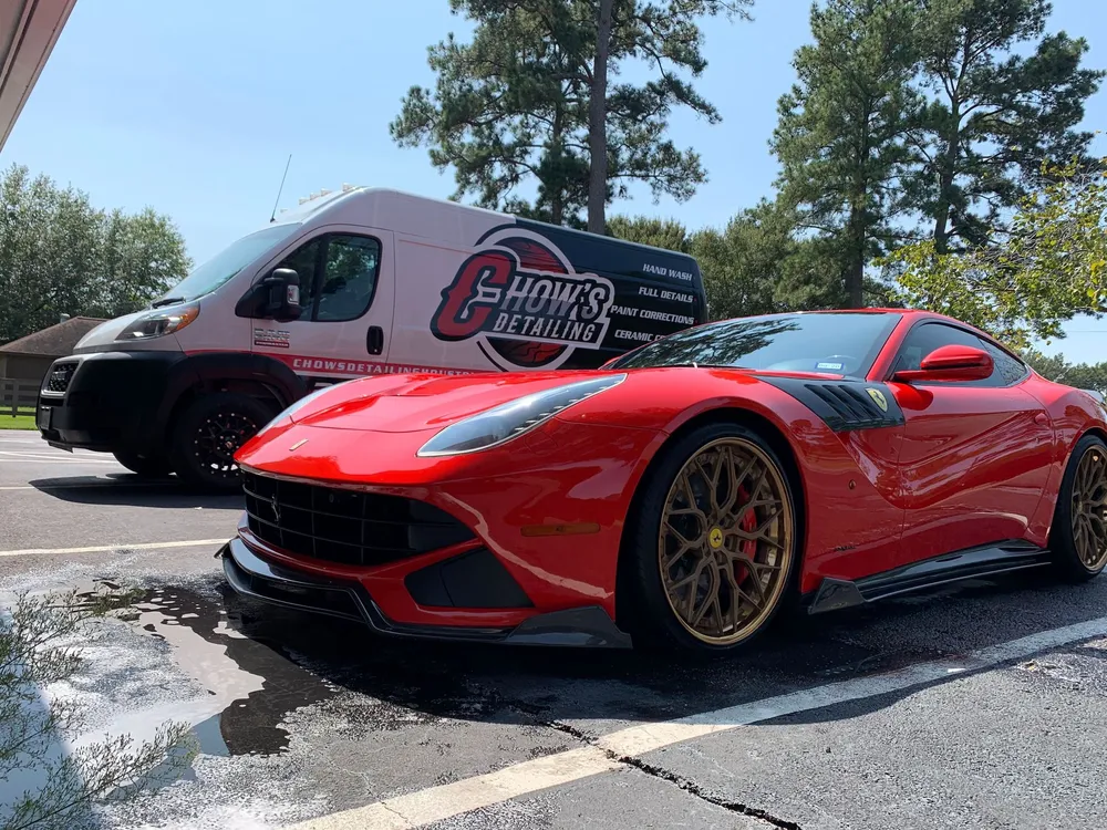 exterior-detailing-ferrari-f12-wax-82b4a4b1-1000w